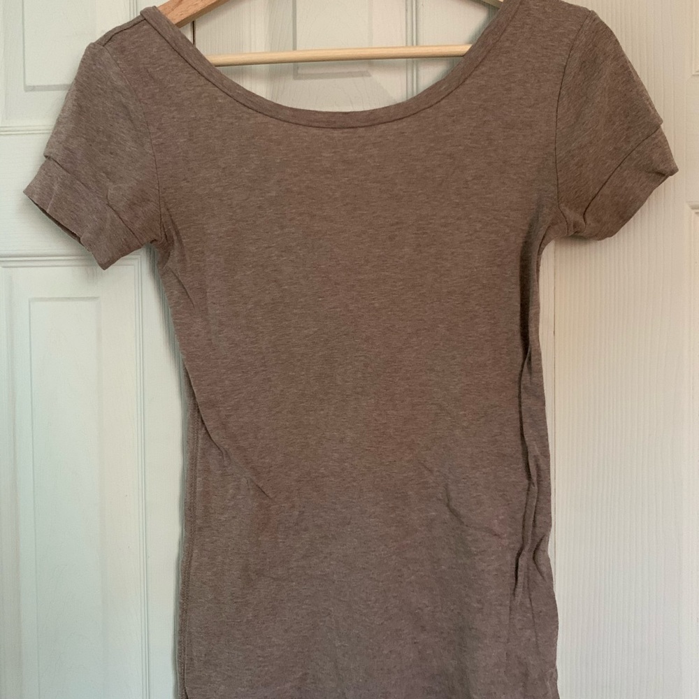 GAP Tan Scoop Back Fitted Tee XS